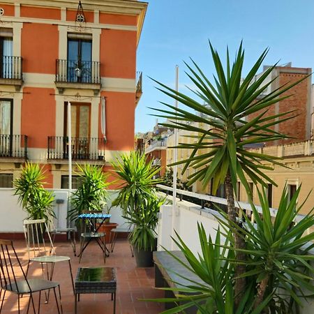 Heylola! Hostel Barcelona Exterior foto